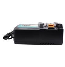 Ladegerät für Akkus Makita LXT 14,4V - 18V, 7A | Akubee.at
